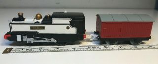Mattel 2009 Motorized Freddie 2512WC Train Thomas And Friends with Tender V0950 2