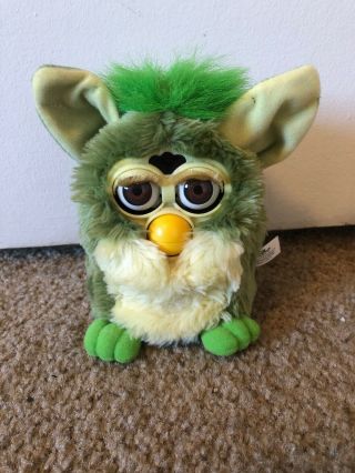 Furby 70 - 800 Series 1 Tiger Snowball Electronic Toy - Green Frog
