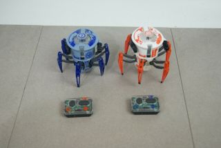 (2) Hexbug Battle Spider,  Orange & Blue Rc Battle Bot Spider,  Remote Control