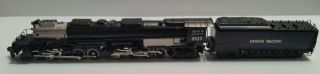 Azl 4 - 8 - 8 - 4 Big Boy Locomotive - Union Pacific 4023 W/up Caboose