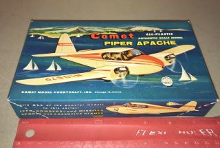 Vintage Comet Piper Apache Model Airplane Hobbycraft Pl 13:29