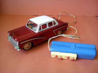 Old Tin Toy Remote Control Made In China Me - 746