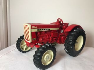 Vintage Farmall 1206 Fwa Toy Tractor Farmtoy 1/16 Scale White Wheel Version