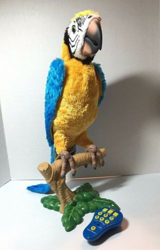 Hasbro Furreal Squawkers Mccaw Interactive Parrot W Perch Remote & Instructions