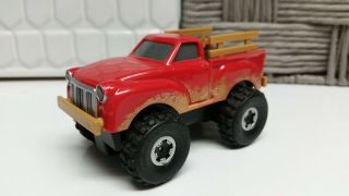 Defiants 4x4 Red Pick Up Like Stomper 4x4 Runs With Lights