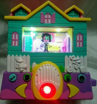 Pixel Chix Babysitter House Green & Pink Mattel 2007 Interactive