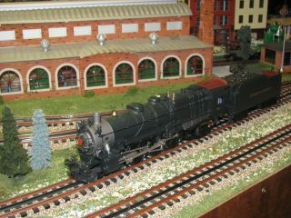 Lionel 4 - 6 - 2 Pennsylvania K - 4 Locomotive & Tender 1361 Item 38025
