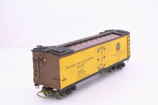 Mantua HO Scale PRR Merchandise Service 40 ' Box Car With Weight NOS 2