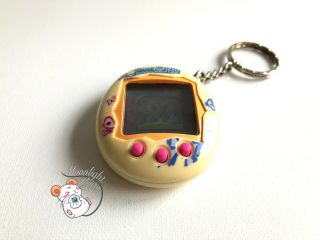 Tamagotchi Connection v2 Yellow Butterfly Shell 2005 2