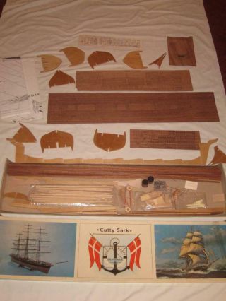 Wood Boat Model Cutty Sark Billing Boats