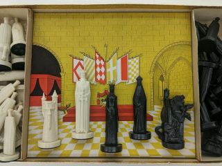Vintage Large 1962 Peter Ganine Conqueror Chess Set By Pacific Games W/box