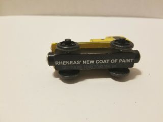 Thomas & Friends Wooden Railway RHENEAS COAT OF PAINT Yellow Train CAR - GUC 3