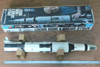 Built & Painted Appollo Saturn V Moon Rocket 1969 Revell 1/96 Scale