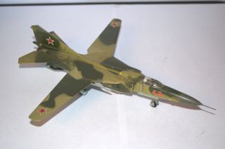 1:72 Professional Built Model Soviet Airplane Mikoyan Mig - 23 