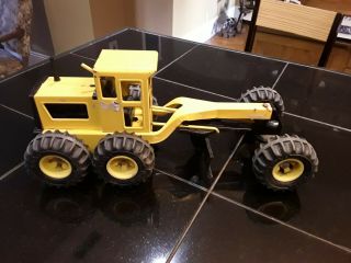 Vintage Tonka Road Grader Pressed Steel Toy.  Construction.  Collectible 2