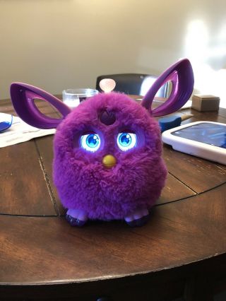 Hasbro Furby Connect Friend Pink Bluetooth