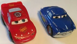Disney Cars 2 Shake N’ Go Talking Driving Lightning Mcqueen & Doc Hudson Hornet