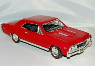 Motor Max Red Chevrolet 1967 Chevelle 1:18 Scale Die Cast Chevy 73104
