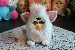 Furby Baby Blue 1999 Model 70 - 940 Brown Eyes - Turns On With Tags