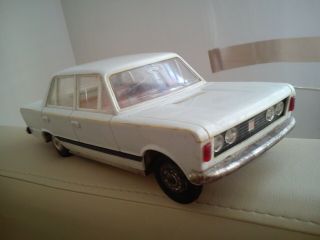 Old Plastic And Tin Toy Fiat 125 Friction Polski Czz - 4046 Made In Poland