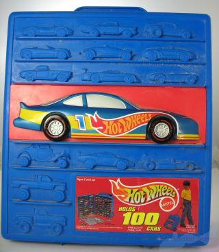 Hot Wheels 100 Car Carry Case With 18 Cars Tara Toy