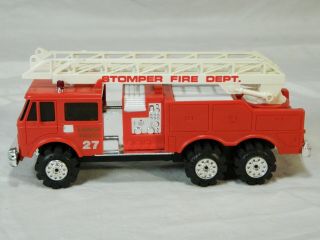 Schafer Stomper 4x4 Red Fire Truck 27 Road King Semis 100 With Lights
