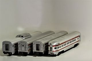Lionel Postwar 1959 O Ga.  No.  2561,  2562,  & (2) 2563 Santa Fe Aluminum Coaches