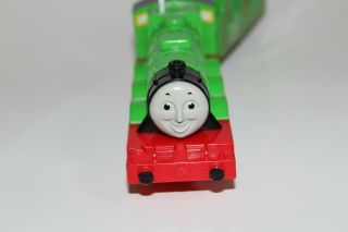 Thomas and Friends Trackmaster ' Henry ' Motorized Train 2