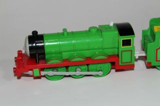 Thomas and Friends Trackmaster ' Henry ' Motorized Train 3