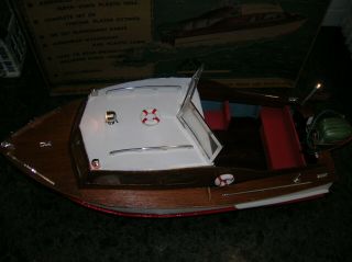 TOY WOOD BOAT WITH BOX ITO K&O BATTERY OPERATED BOAT BY CRAFT MASTERS 2