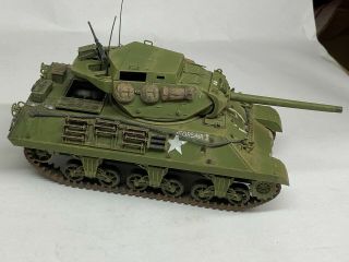 WW2 US M10 Tank Destroyer,  1/35,  built & finished for display,  fine,  airbrushed. 3
