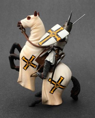 Bbi Warriors Of The World 1:18 Teutonic Cavalry Knight W/horse Templar Crusader