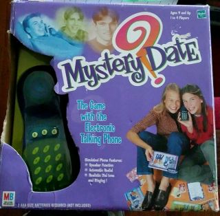 Complete Hasbro Mystery Date Electronic Talking Phone Game A Family Time Hoot