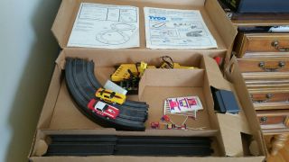 Vintage Tyco Challenge 100 Track,  Controllers,  cars 2