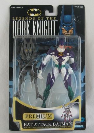 Legends Of The Dark Knight Bat Attack Batman Action Figure Kenner 1997