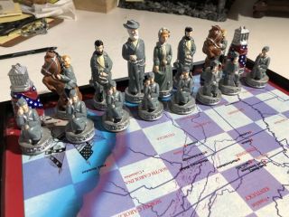 Foula Hristakis State Capitals Civil War Chess Set / Grant Vs.  Lee