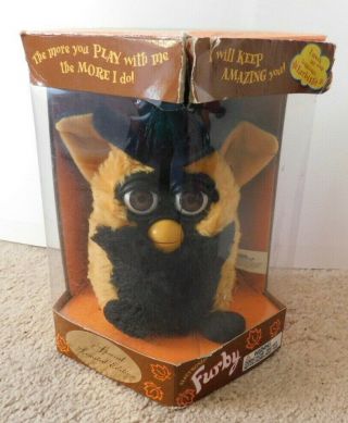Vintage 1999 Halloween Furby Tiger Limited Edition 70 - 887 Box