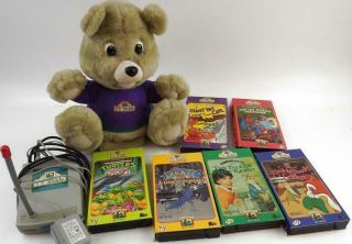 Tv Teddy Vhs 1st Television Interactive Talking Friend W/6 Tapes