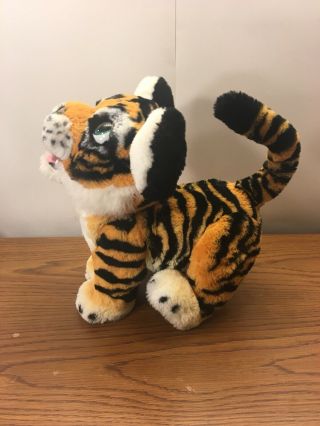 FurReal Friends Roarin’ Tyler The Playful Tiger Interactive Toy Hasbro 2016 3