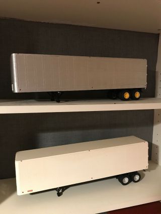 Two Built 1/25 Scale Van Trailers