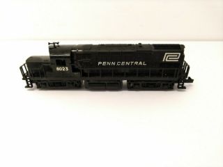Mrc Penn Central 8023 N Scale Locomotive.  Made In Yugoslavia.