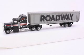 Zee Toys Ho Scale Die Cast Kenworth Tractor With Roadway Container Trailer