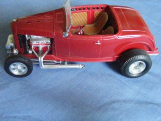 Adult Built 1/25 Scale 32 Ford Roadster.  Revell Rat Roaster In Red Metallic.