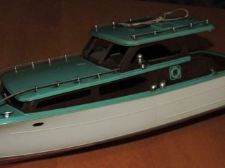 Vintage 1950 ' s/1960s Chris Craft Plastic Cabin Cruiser Model Kit Built Part 21 