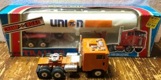 Vintage Champ Of The Road Union 76 Gas Tanker 1/50 Scale Semi Trailer W/ Cab