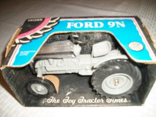 Ertl Die Cast Ford 9n Tractor,  1/16th Scale,  4924 With Crome Plated Hood
