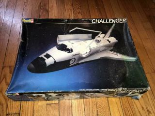 Vintage 1982 Revell Nasa Space Shuttle Challenger Plastic Model Kit 4734