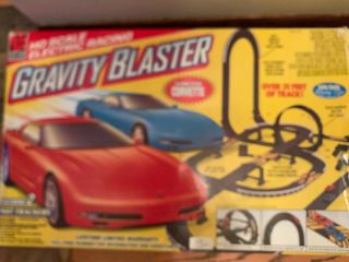 Life - Like Racing - Ho Scale Electric Slot Car Racing - Gravity Blaster 1996
