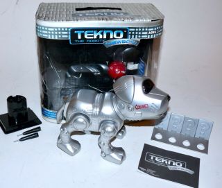 Vintage 1990s Tekno Robot Puppy Dog Toy Quest Motion Interactive Intelligence Ai