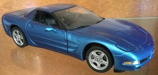 Franklin 1999 Chevrolet Corvette Hardtop 1:24 Scale Diecast Car